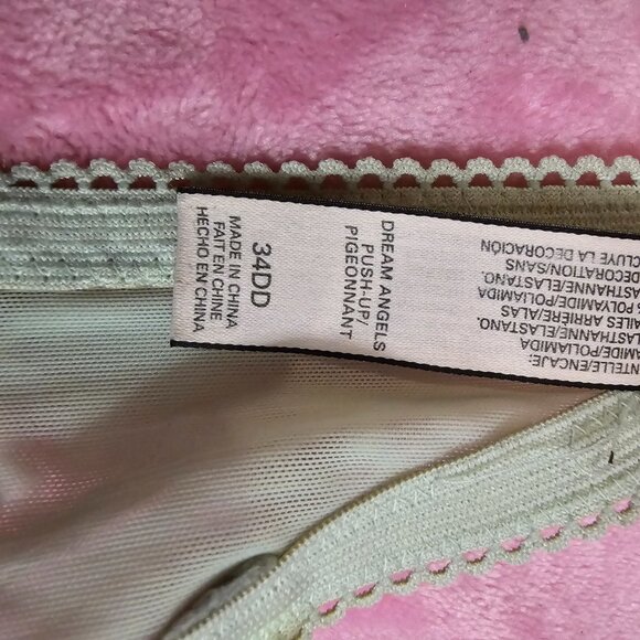 3 Victoria's Secret bras 34DD - Picture 9 of 13